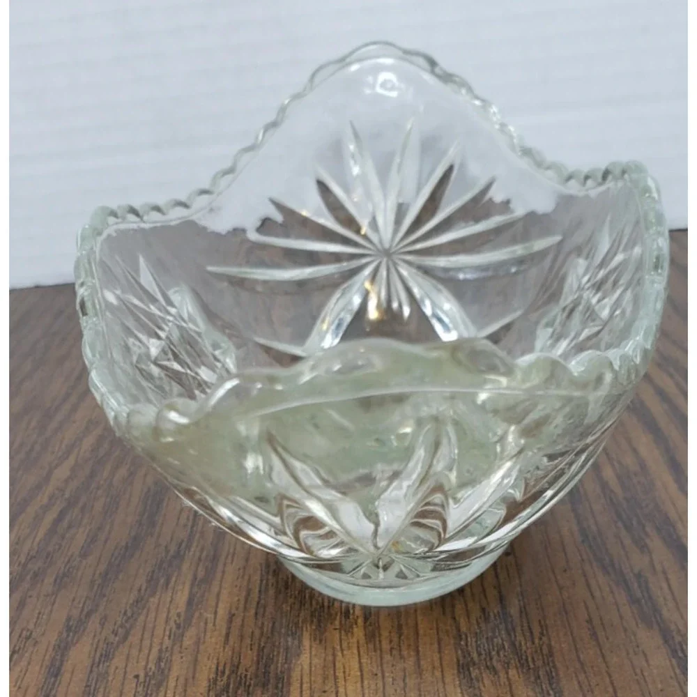 Vintage Anchor Hocking Small Relish Boat Prescut Star Pattern Clear